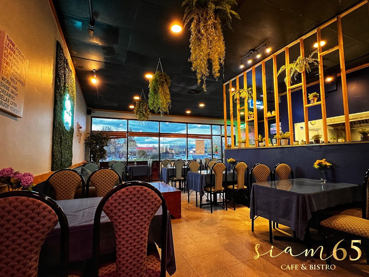 Siam 65 Cafe&Bistro
